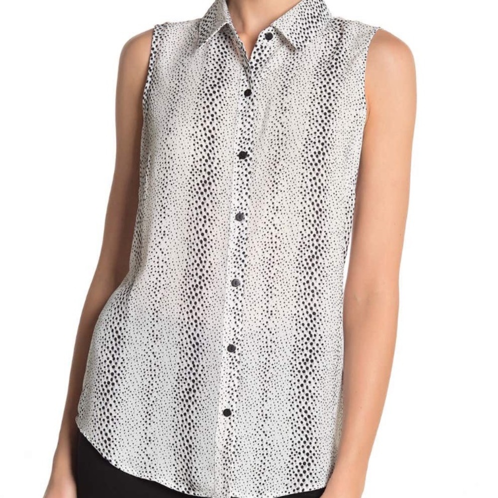 ADRIANNA PAPPEL SLEEVELESS FRONT BUTTON BLOUSE